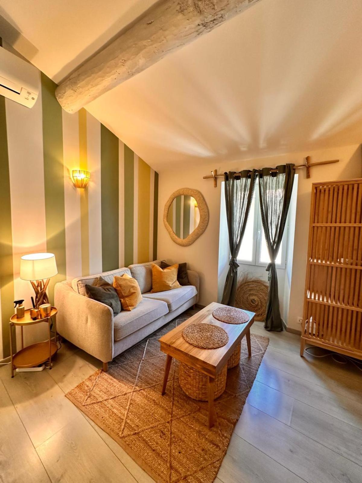 Cozy Studio Le Cedre, Port De Saint Tropez Luaran gambar